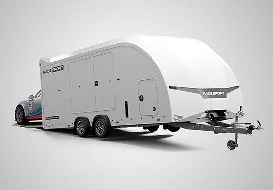 Brian James Race Sport – Premium Autotransporter – Bild 1