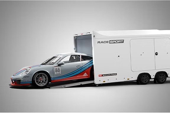 Brian James Race Sport – Premium Autotransporter