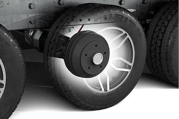 Brian James Race Transporter 7 – Elektrische Tilt-Plattform